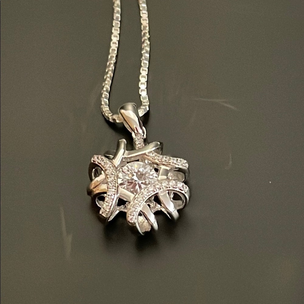 Vintage Silver 925 QC Silver Pendant with 925 stamped Italy chain necklace - Picture 6 of 8